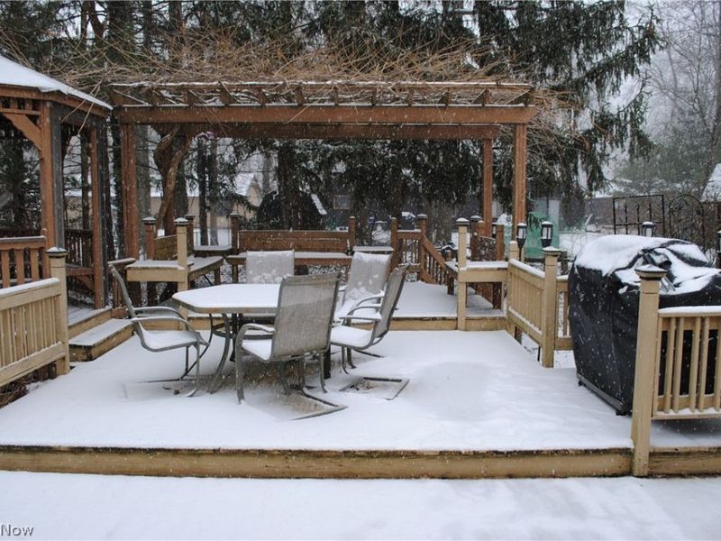 5743 Mills Creek Lane, North Ridgeville, OH 44039 Photo 33