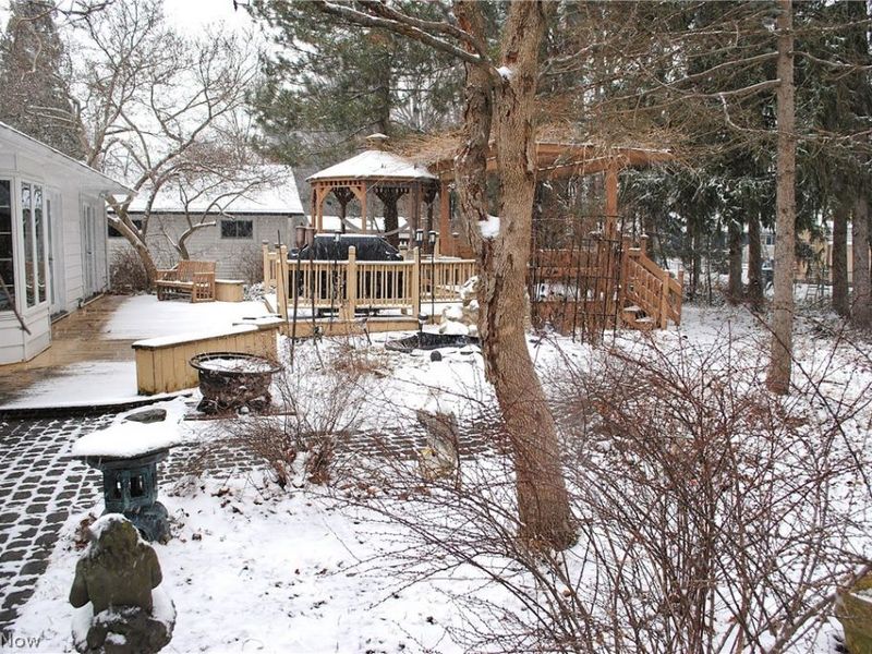 5743 Mills Creek Lane, North Ridgeville, OH 44039 Photo 37