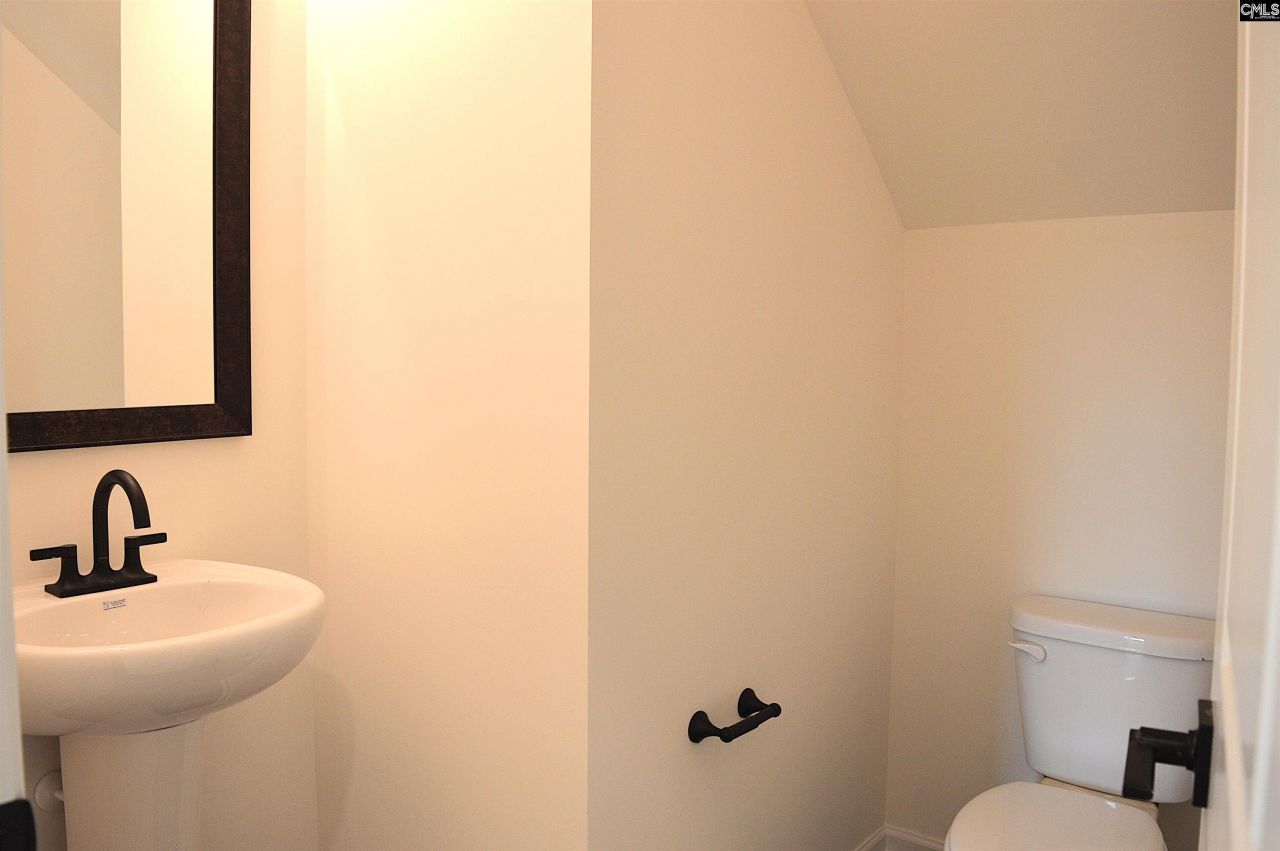 120 Locomotive (lot 05) Lane  Photo 12