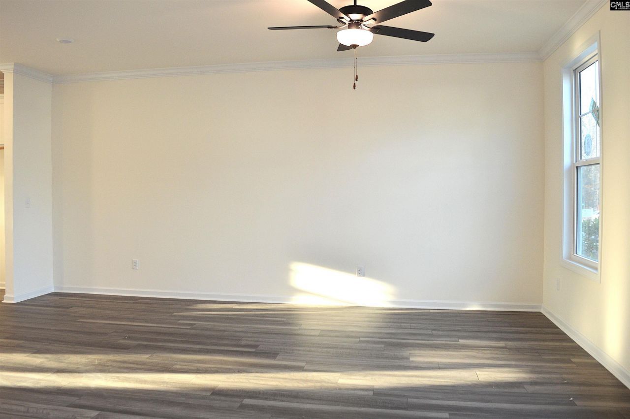 120 Locomotive (lot 05) Lane  Photo 7