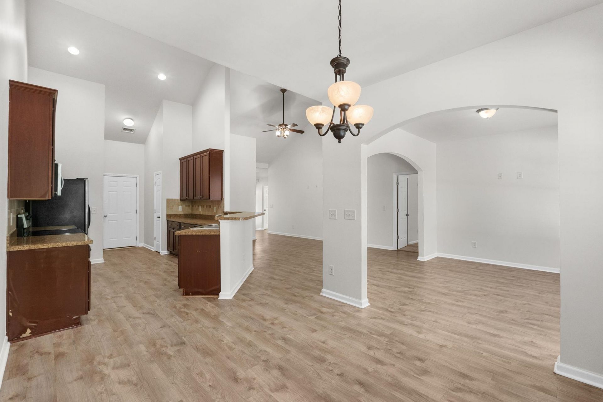 5105 Morning Frost Pl. Photo 11