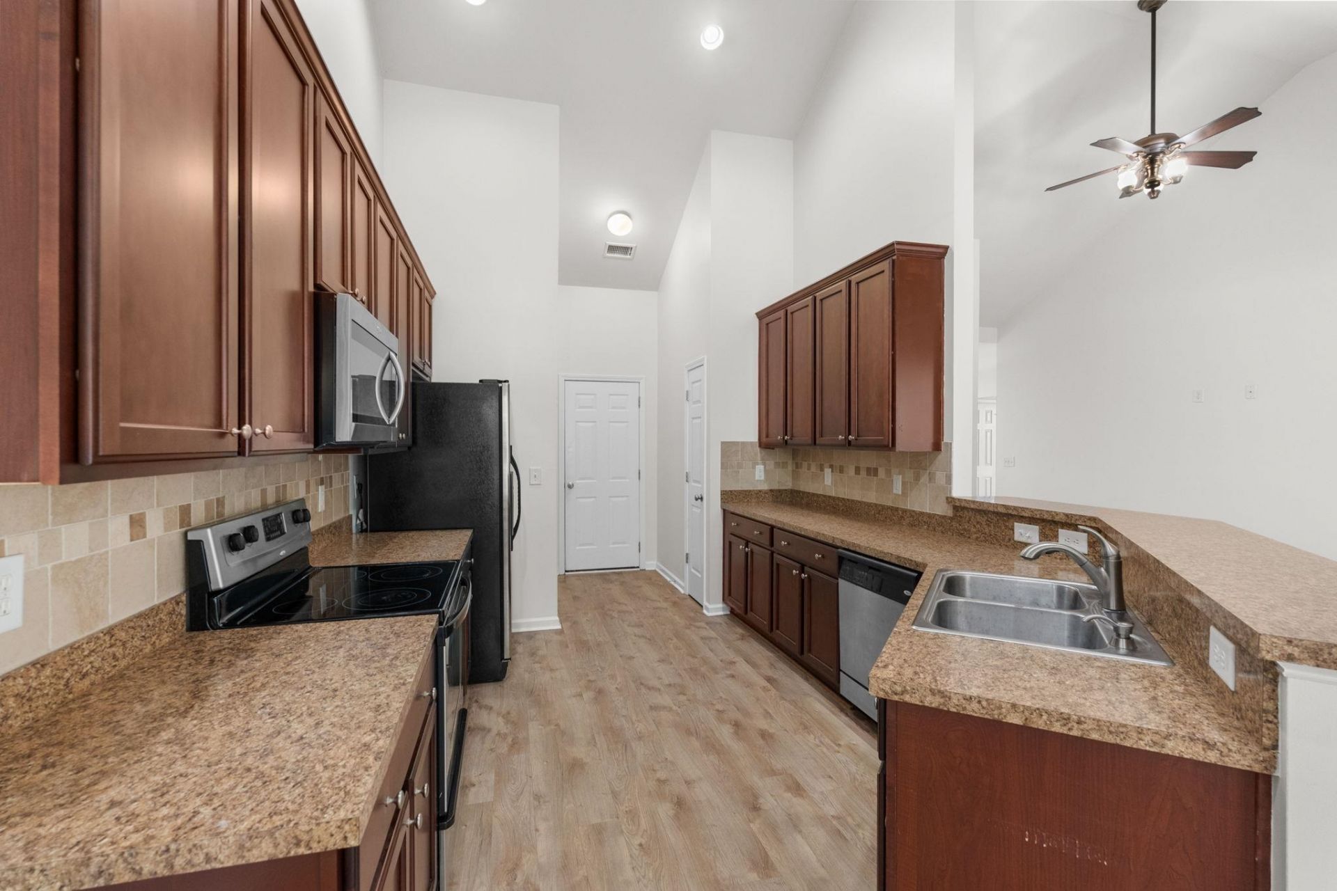 5105 Morning Frost Pl. Photo 14