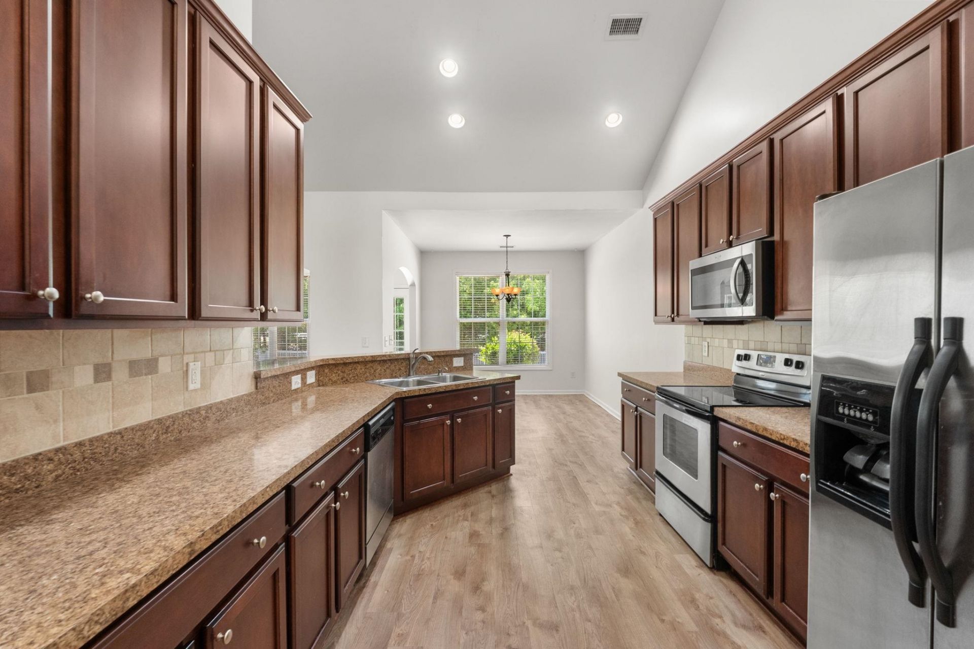 5105 Morning Frost Pl. Photo 15