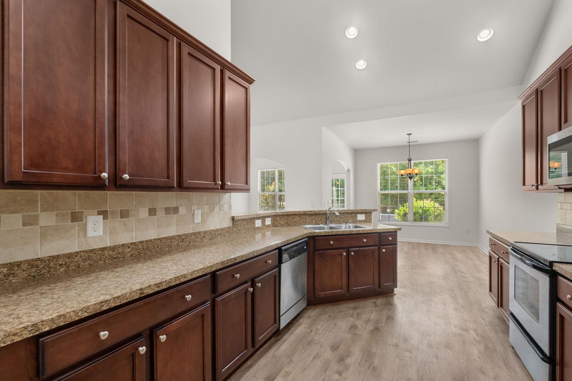 5105 Morning Frost Pl. Photo 16