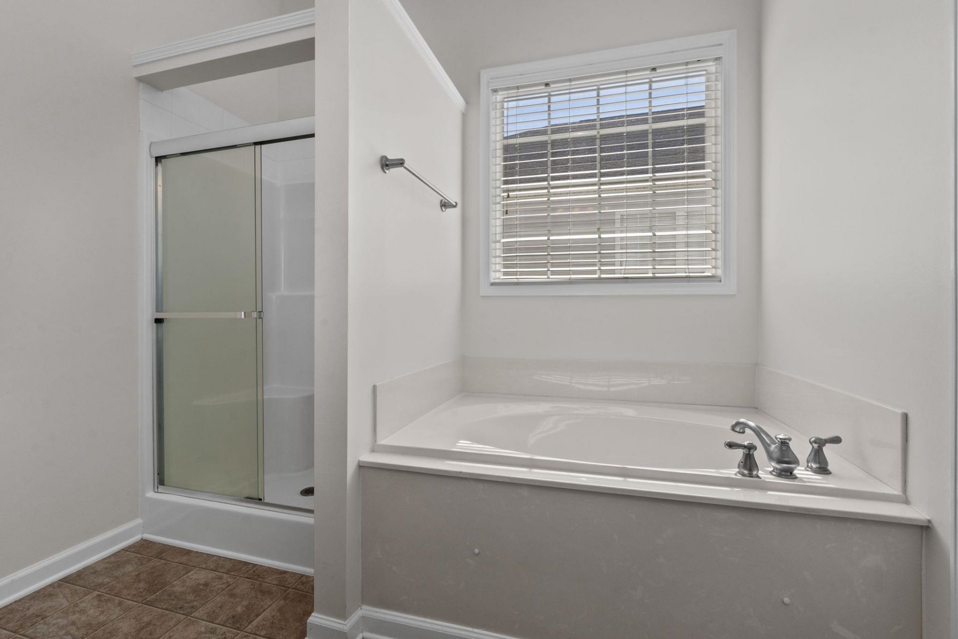 5105 Morning Frost Pl. Photo 38
