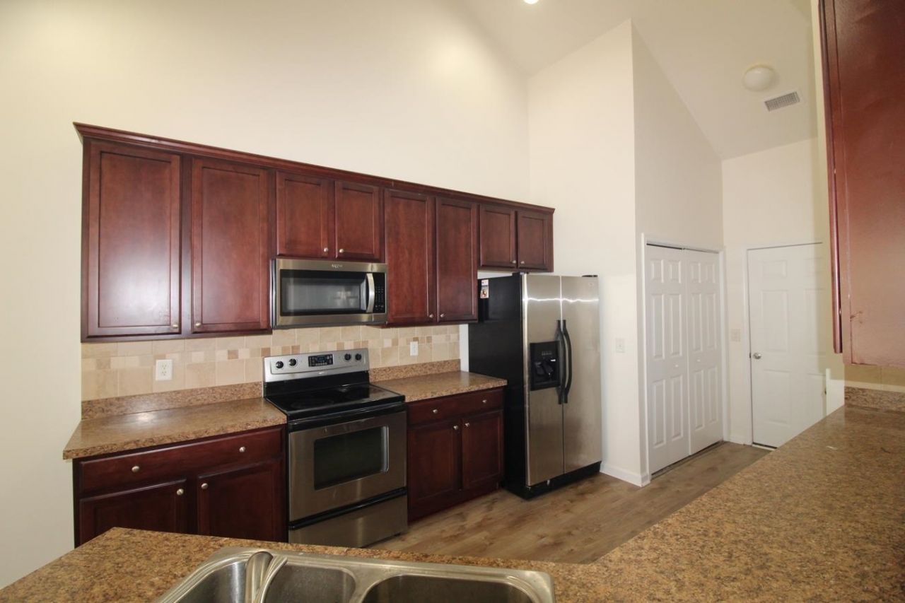 5105 Morning Frost Pl. Photo 5