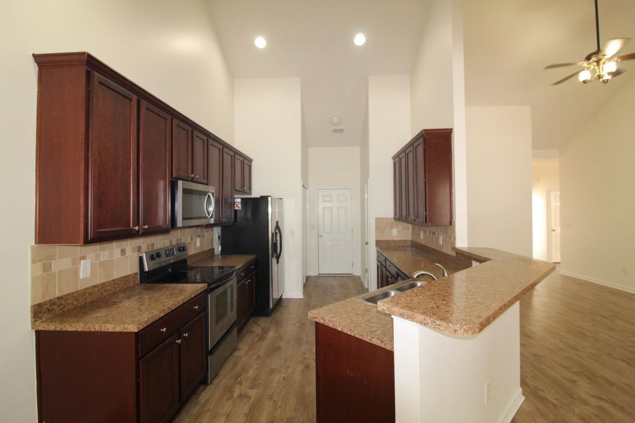 5105 Morning Frost Pl. Photo 6