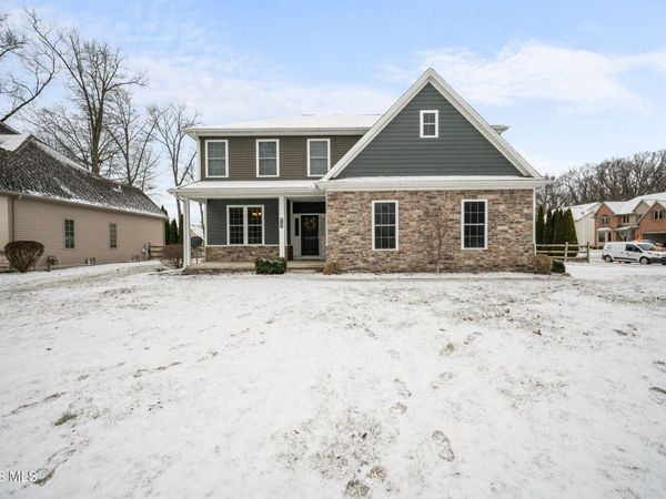 2565 Cherry Lake Road, Sylvania, OH 43560