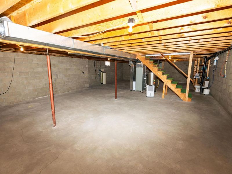 35 W Mound Street, Fredericktown, OH 43019 Photo 27