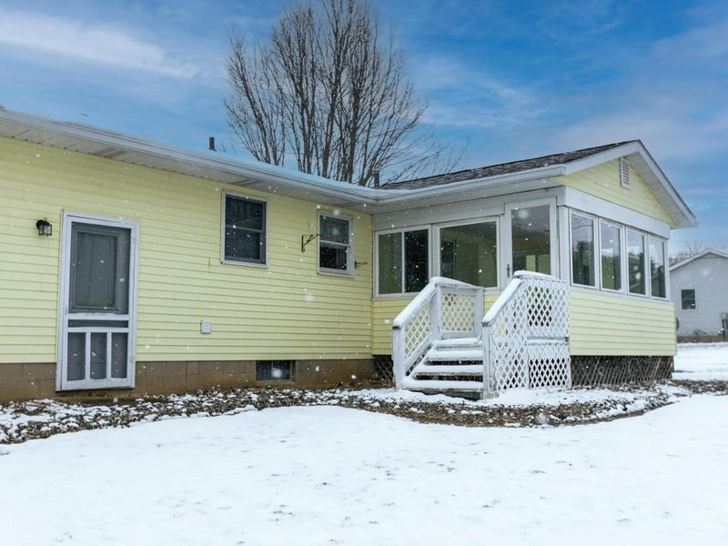 35 W Mound Street, Fredericktown, OH 43019 Photo 6