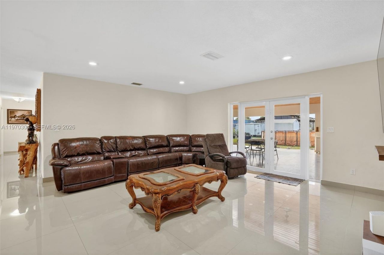 19390 SW 312th St, Homestead, FL 33030 Photo