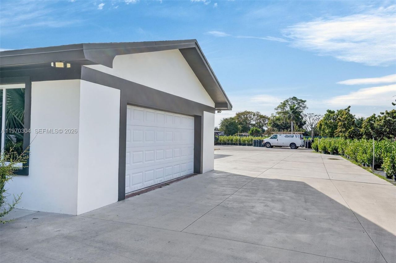 19390 SW 312th St , Homestead, FL 33030 Photo