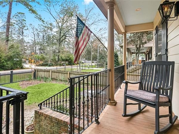 929 W 17 Avenue, Covington, LA 70433