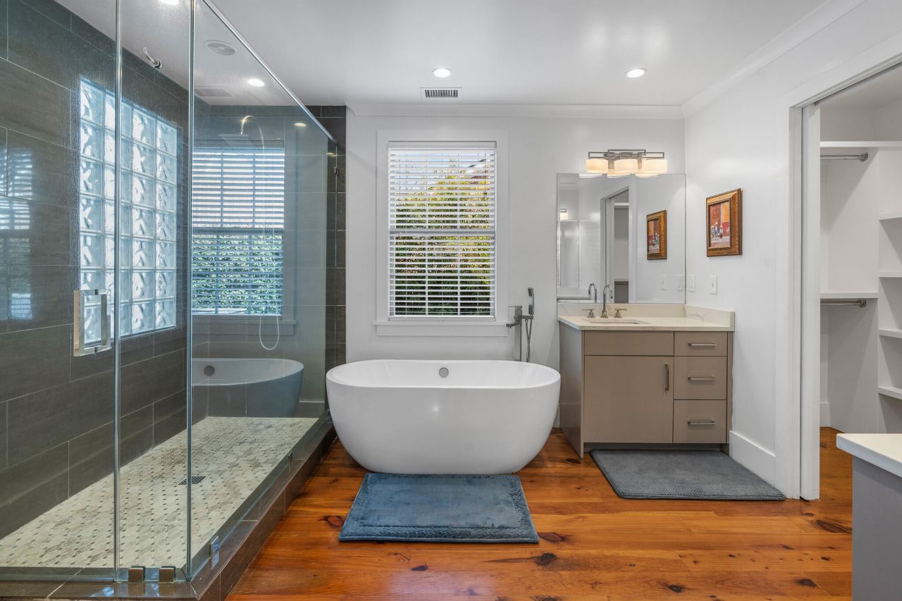 59 Beverly Road Photo 15