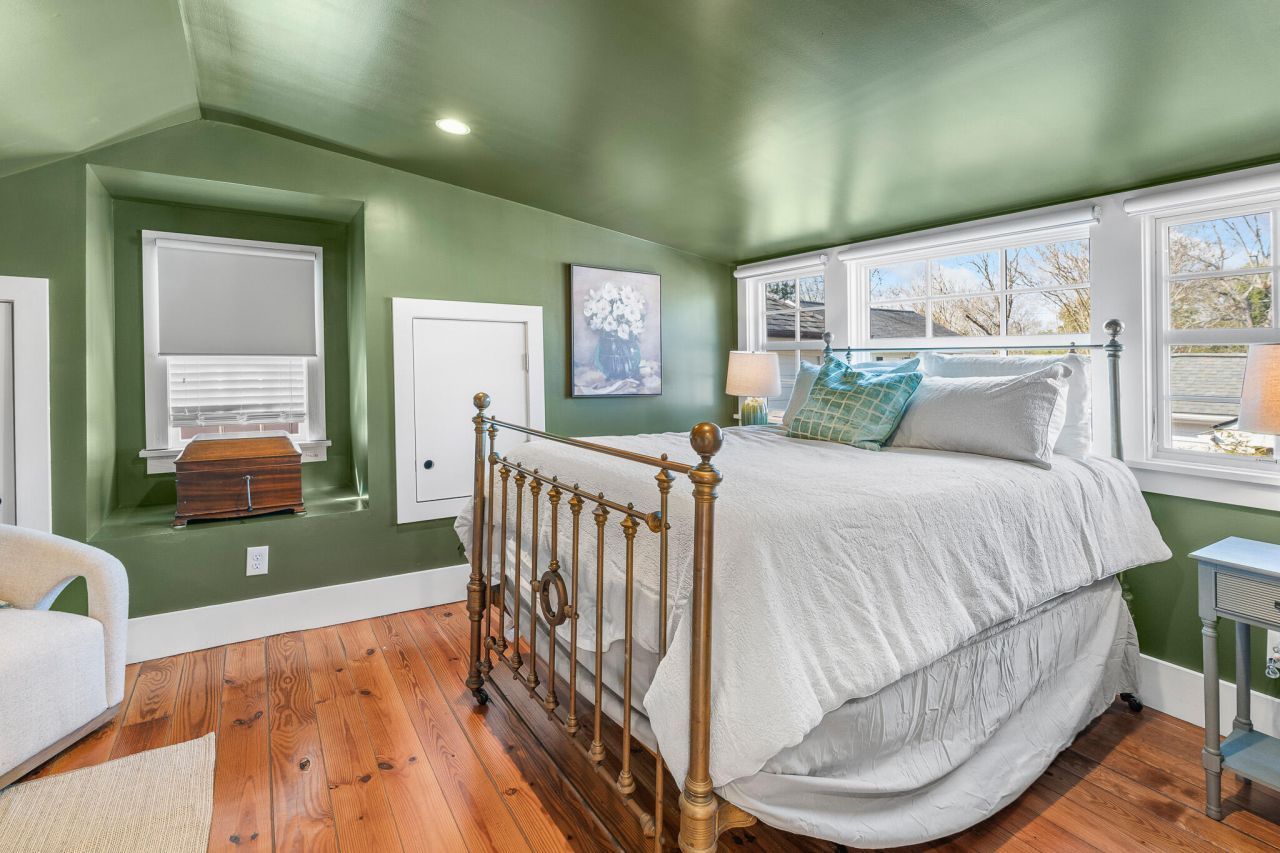 59 Beverly Road Photo 23