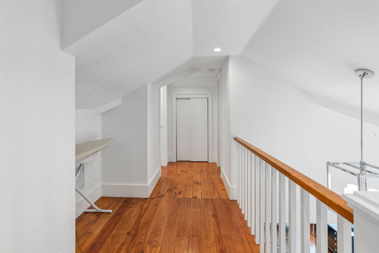 59 Beverly Road Photo 25