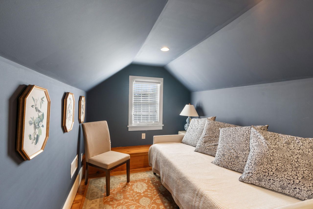 59 Beverly Road Photo 29