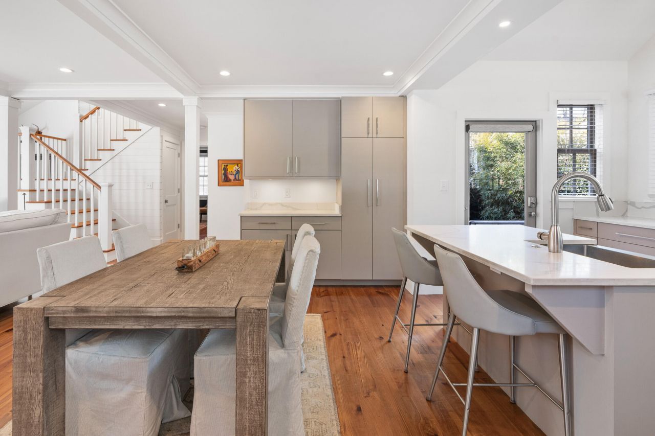 59 Beverly Road Photo 5