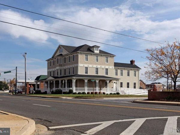 303 CHARLES STREET , LA PLATA, MD 20646