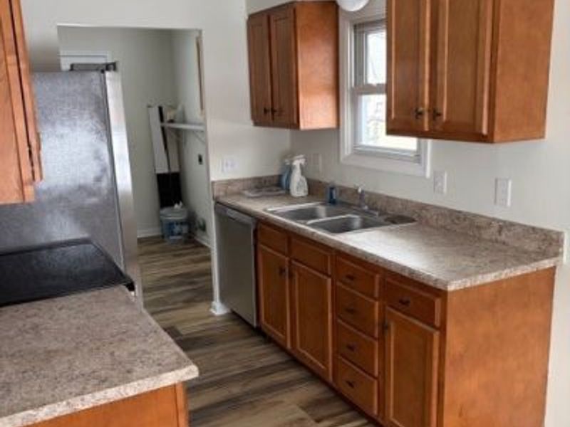 275 Lynne Drive, Sheffield Village, OH 44054 Photo 5