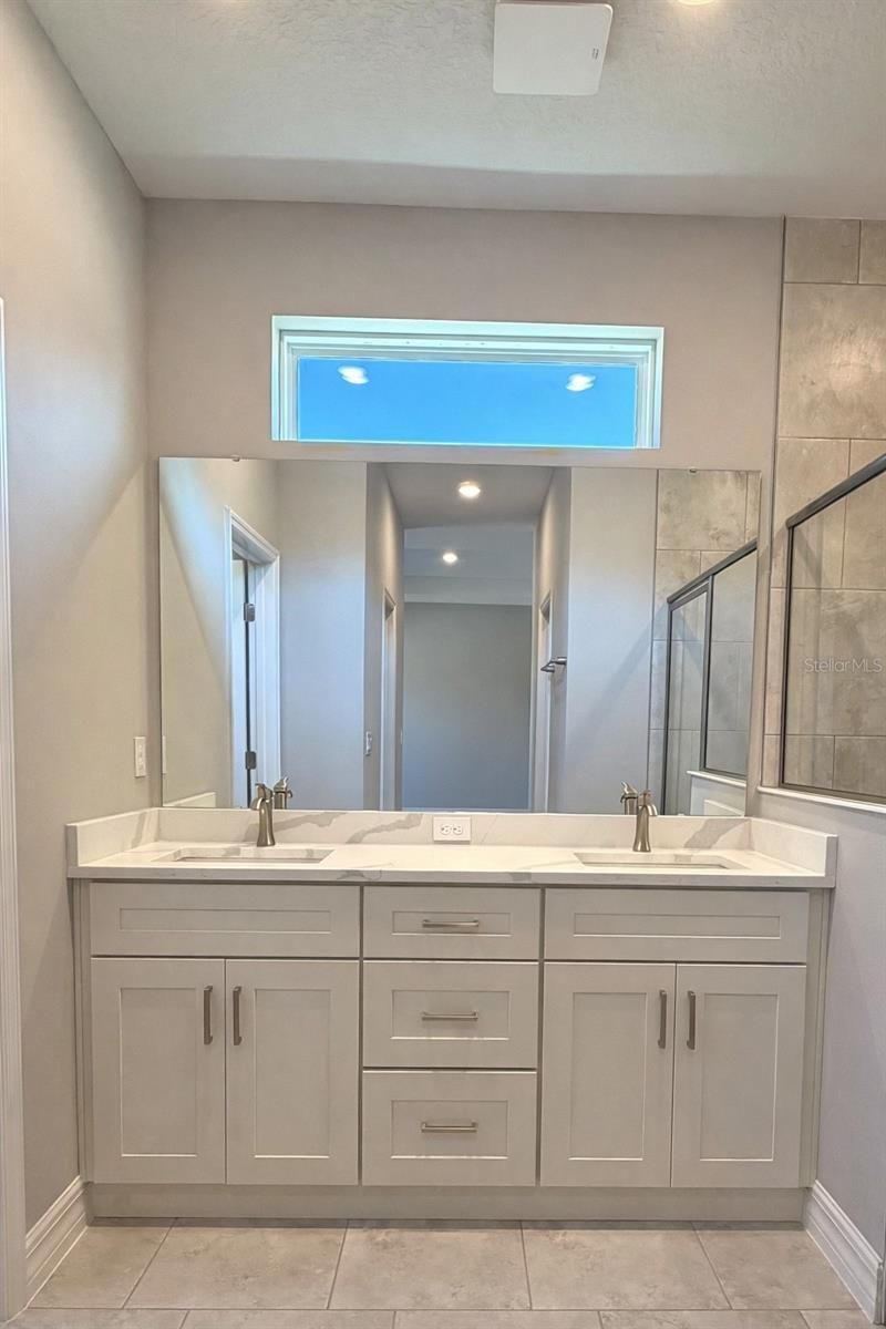 132 W Prairie Street, Center Hill, FL 33514 Photo