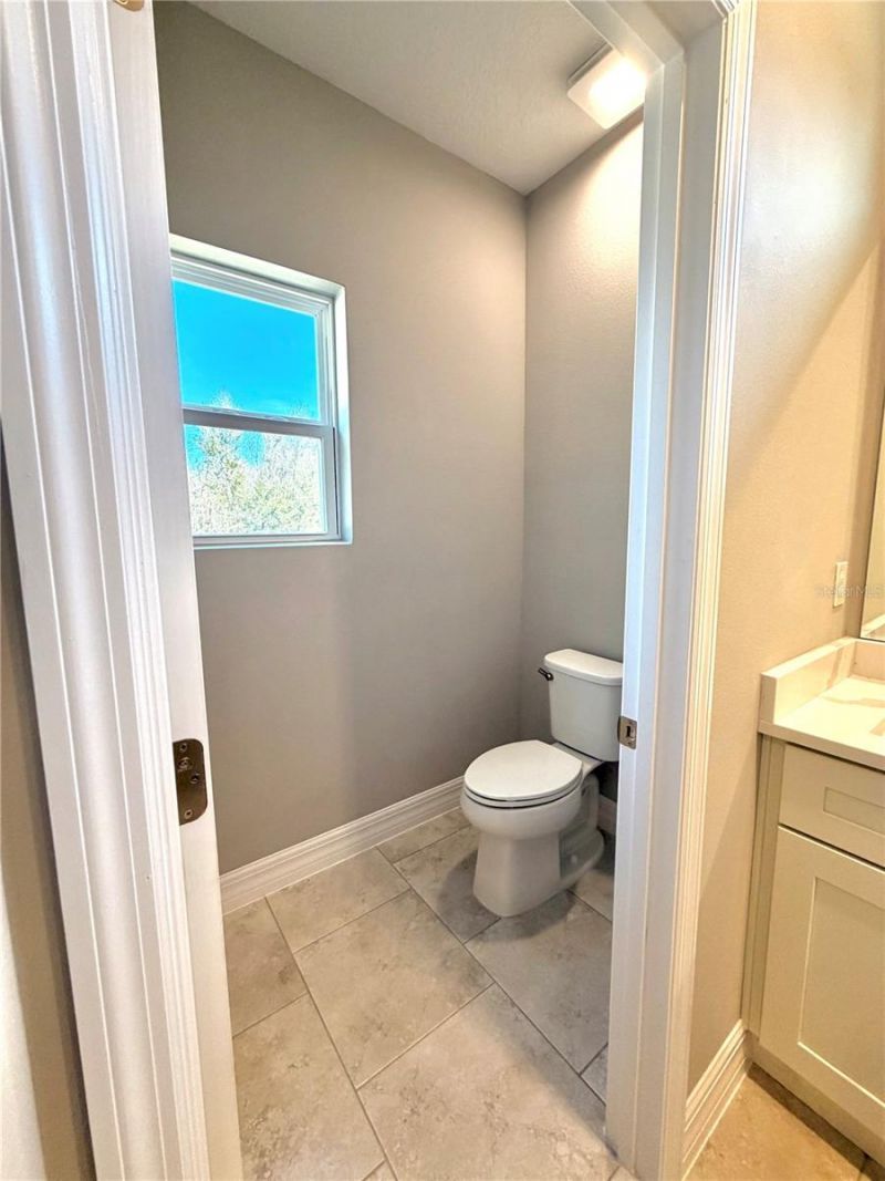 132 W Prairie Street, Center Hill, FL 33514 Photo