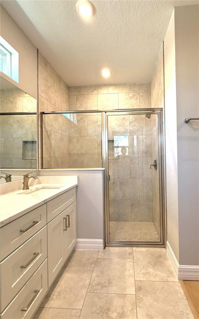 132 W Prairie Street, Center Hill, FL 33514 Photo