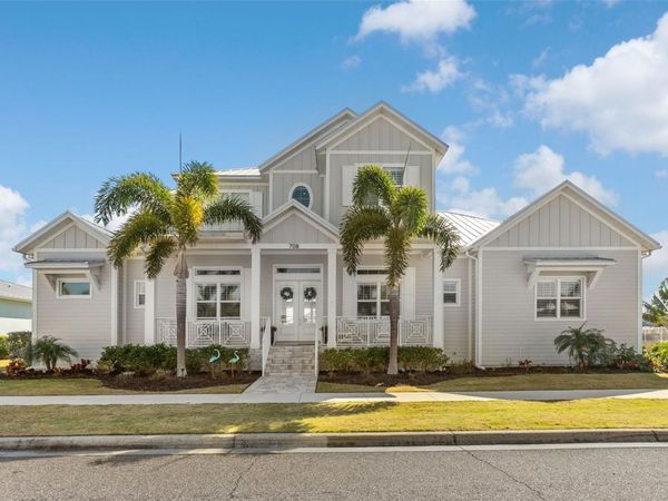 708 PINCKNEY DRIVE, APOLLO BEACH, FL 33572