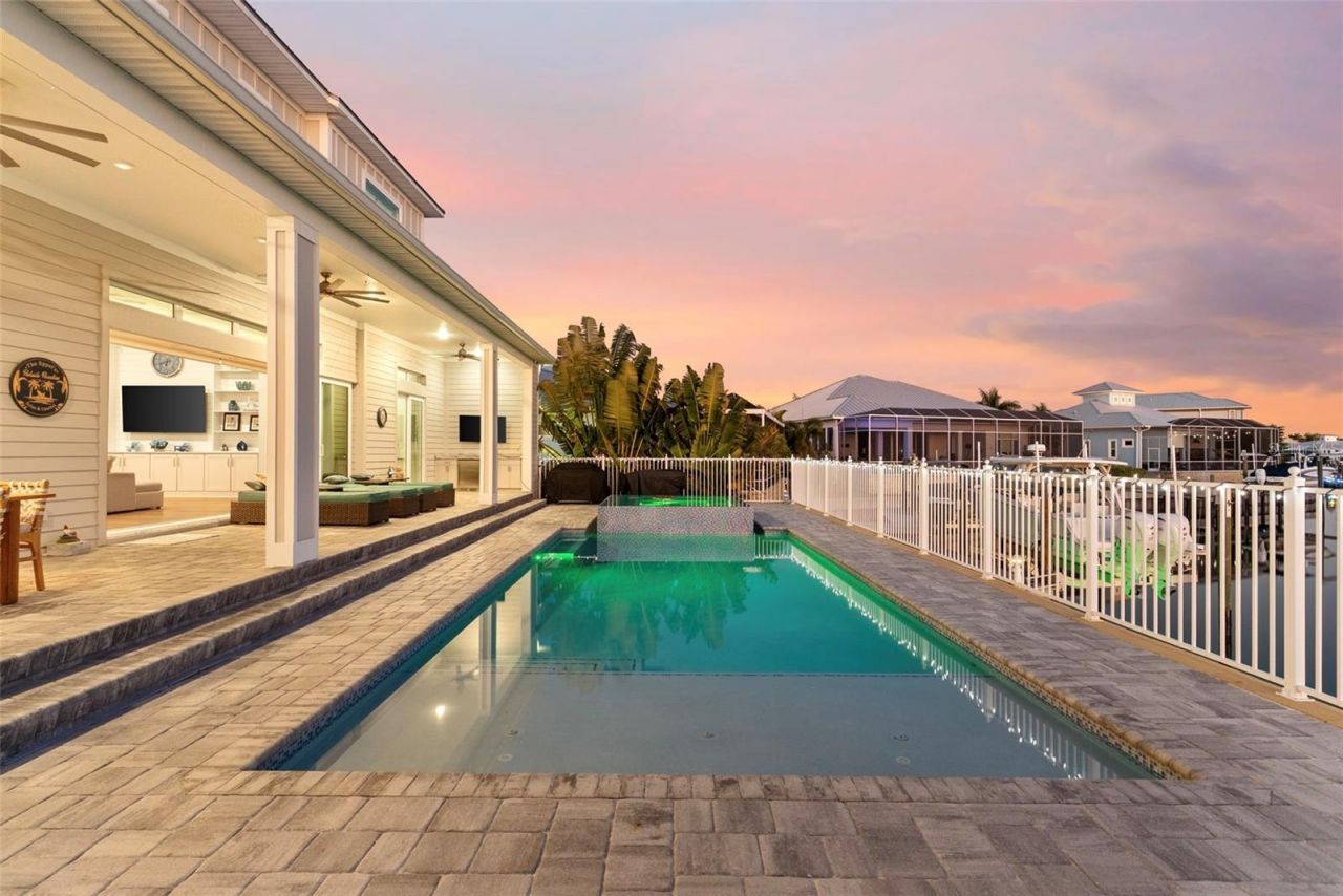 708 Pinckney Drive, Apollo Beach, FL 33572 Photo