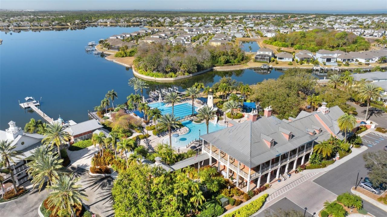 708 Pinckney Drive, Apollo Beach, FL 33572 Photo