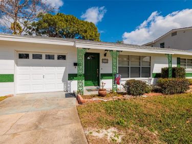 349 89TH AVENUE NE, ST PETERSBURG, FL 33702