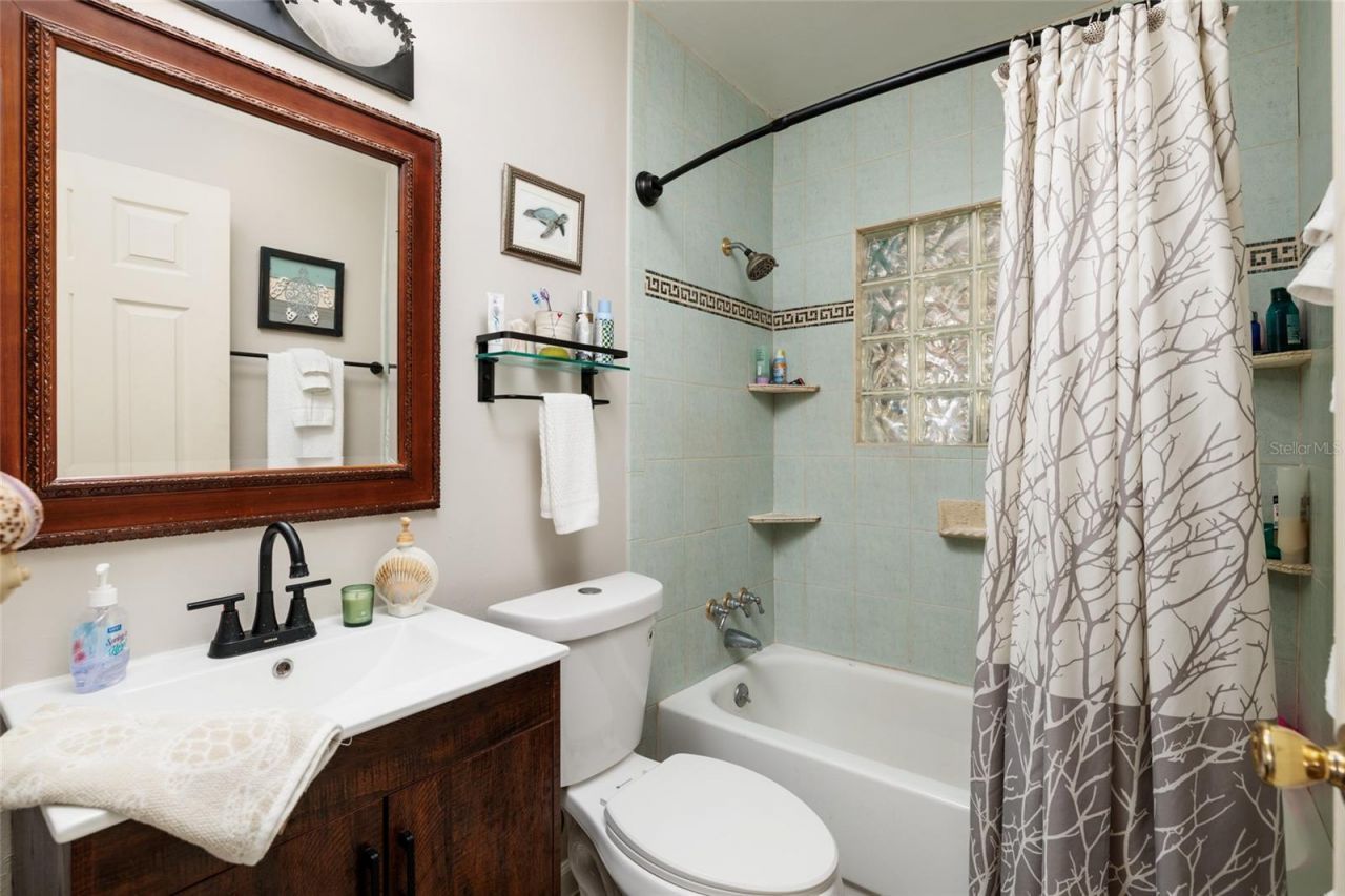 349 89th Avenue Ne, Saint Petersburg, FL 33702 Photo