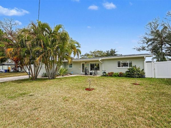 339 SHORE DRIVE E, OLDSMAR, FL 34677