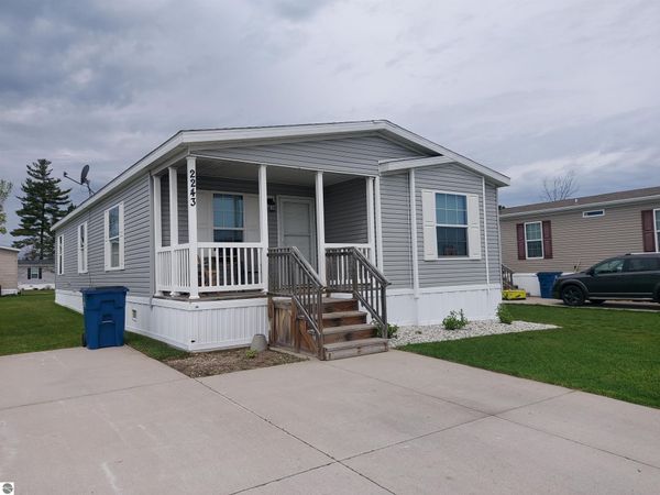 2243 Leisure Lane, Traverse City, MI 49686