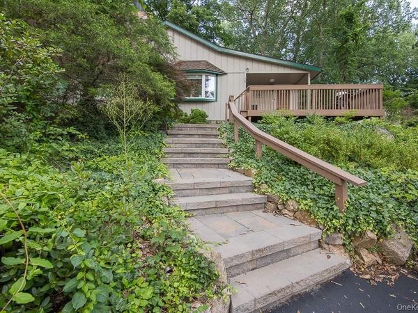 56 Bluff Avenue , Greenwood Lake, NY 10925