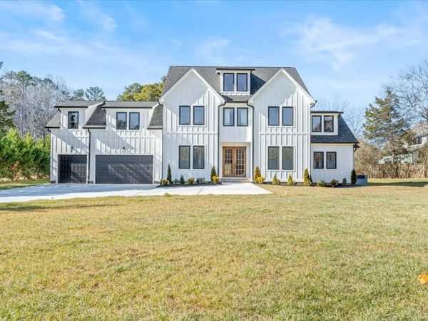 10541 E Brainerd Road, Apison, TN 37302