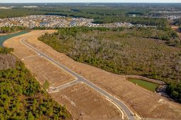 144 Broadstone Drive photo 4