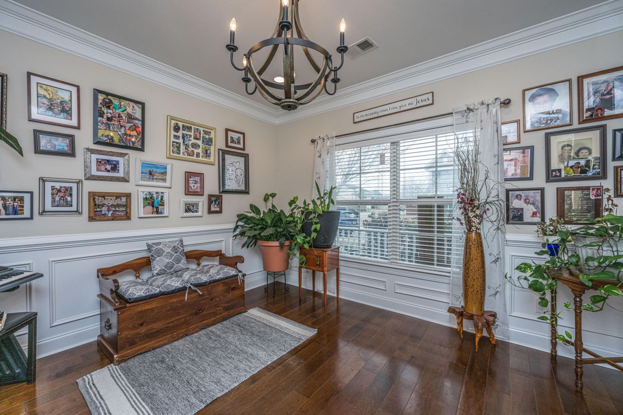 342 Fox Ridge Lane Photo 8