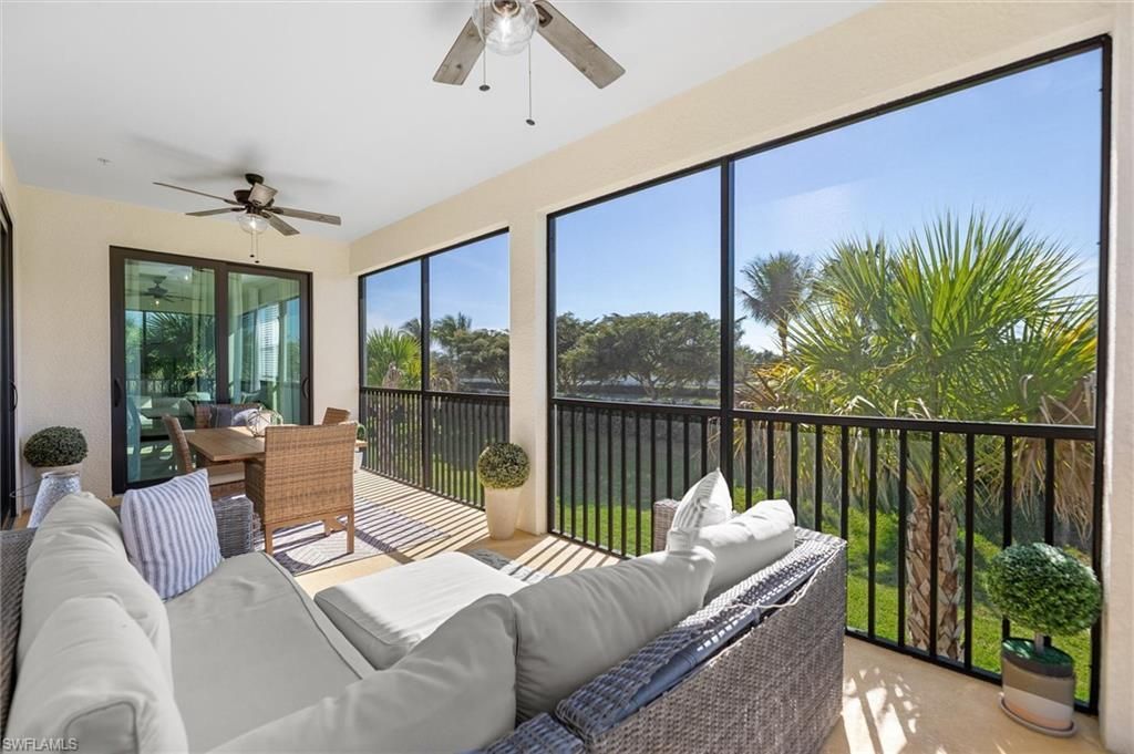 12027 Hawthorn Lake Dr, Unit 202, Fort Myers, FL 33913 Photo