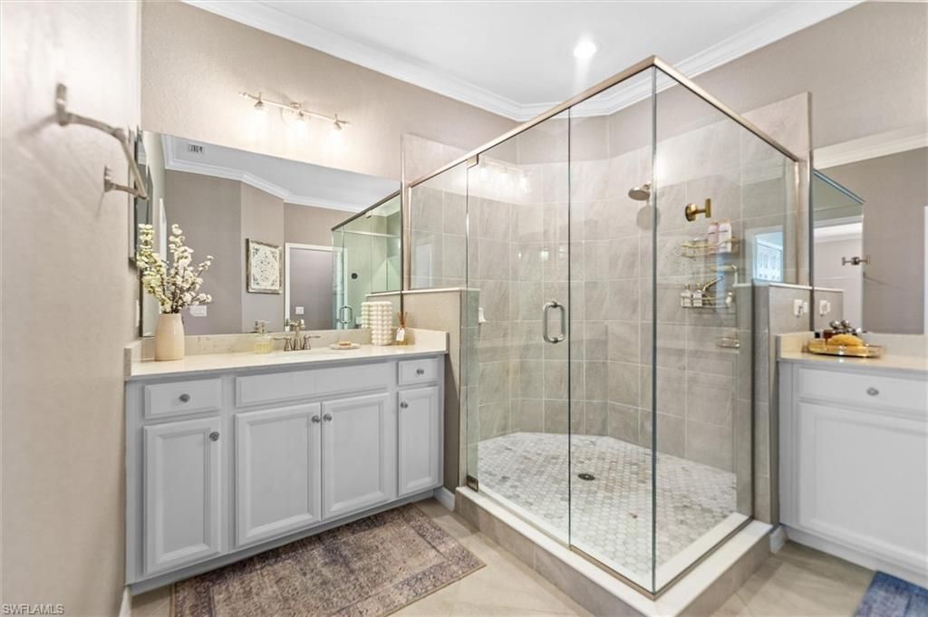 12027 Hawthorn Lake Dr, Unit 202, Fort Myers, FL 33913 Photo