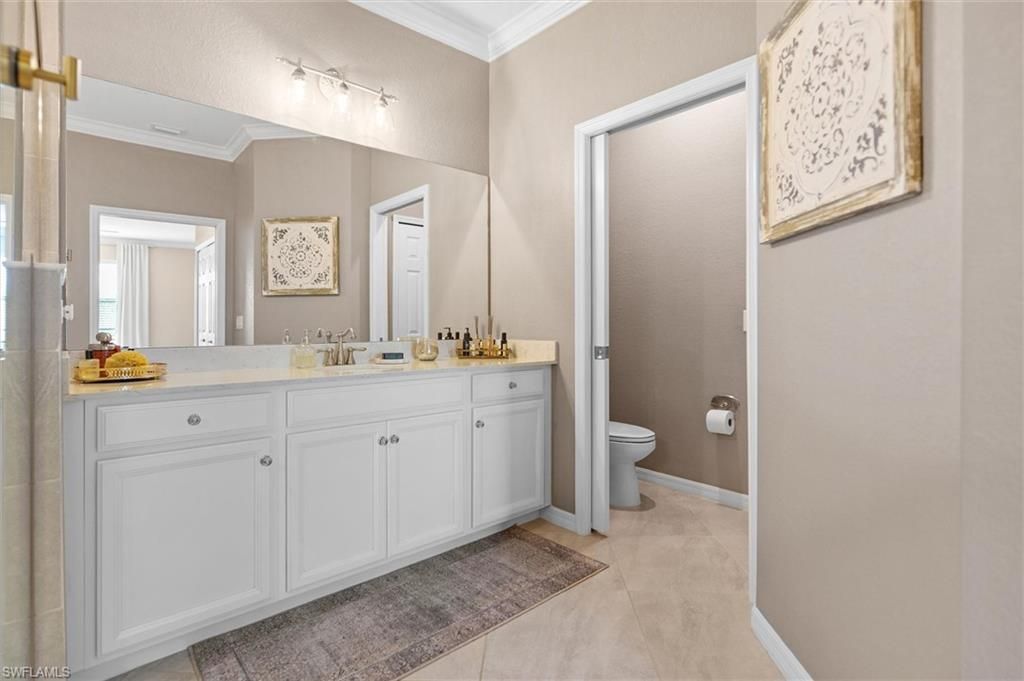 12027 Hawthorn Lake Dr, Unit 202, Fort Myers, FL 33913 Photo