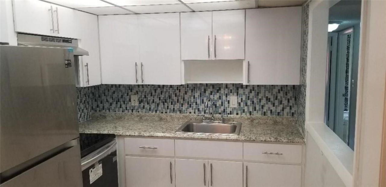 3061 NW 47th Terrace, Unit 333a, Lauderdale Lakes, FL 33313 Photo