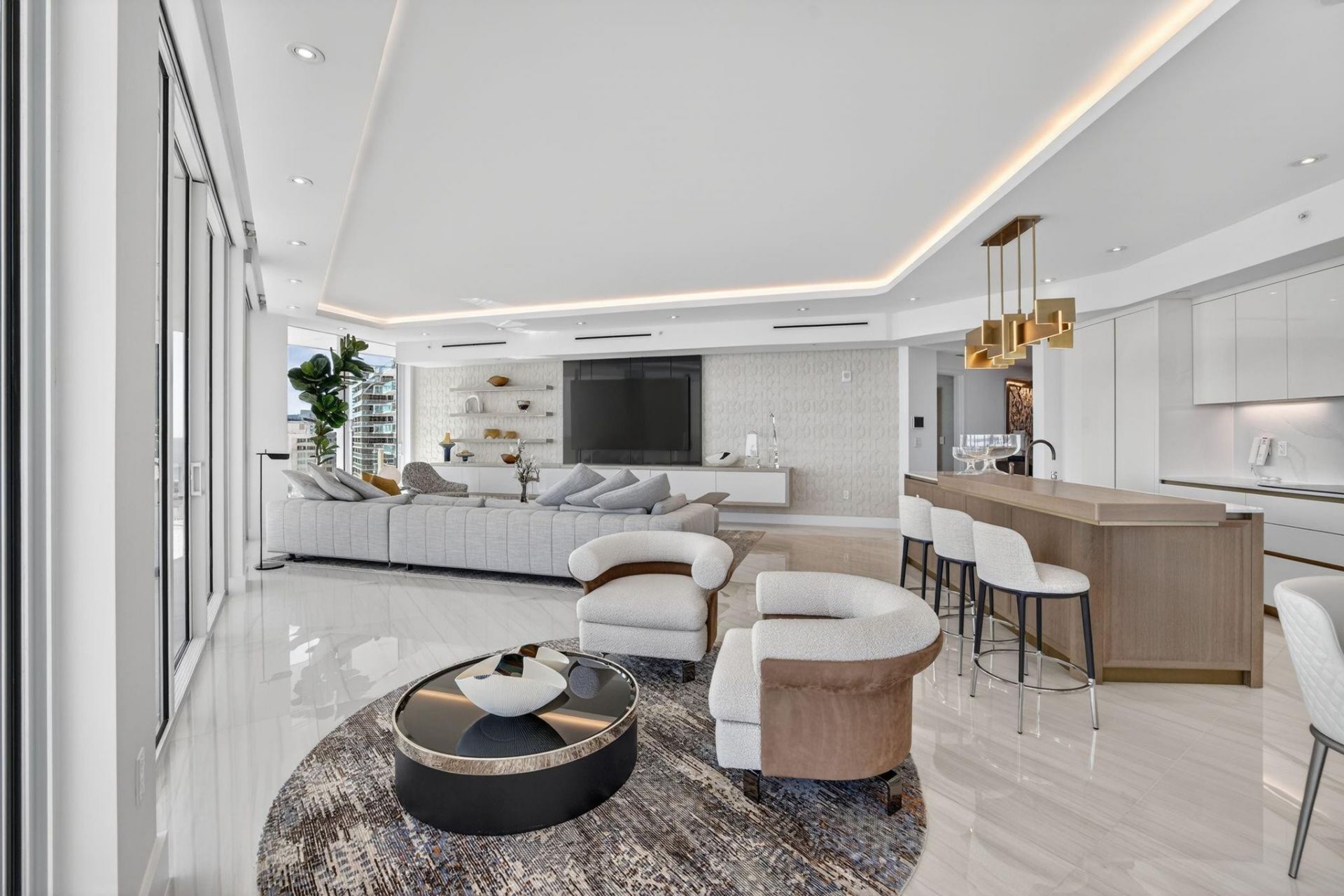 525 N Fort Lauderdale Beach Boulevard, Unit 901, Fort Lauderdale, FL 33304 Photo