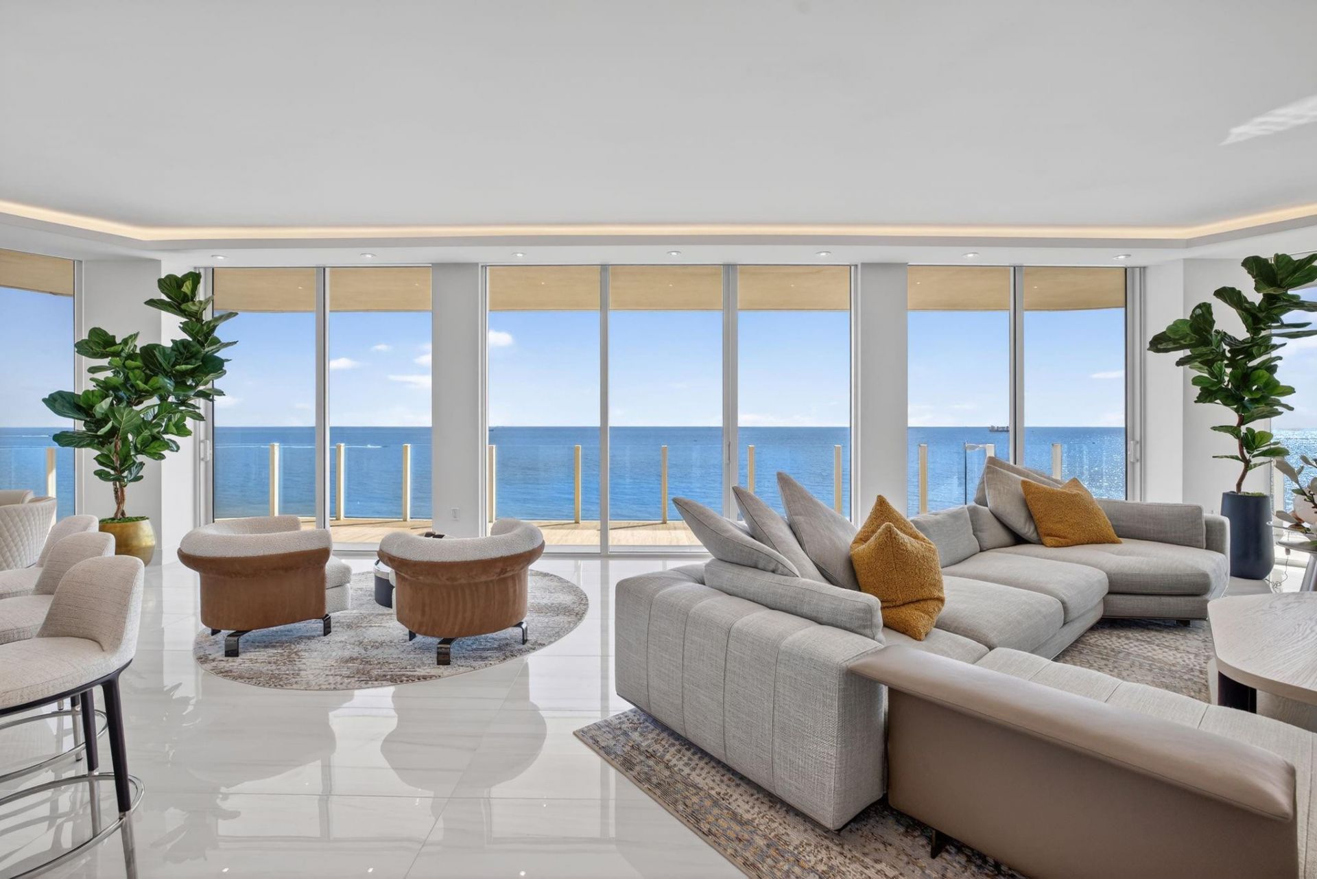 525 N Fort Lauderdale Beach Boulevard, Unit 901, Fort Lauderdale, FL 33304 Photo