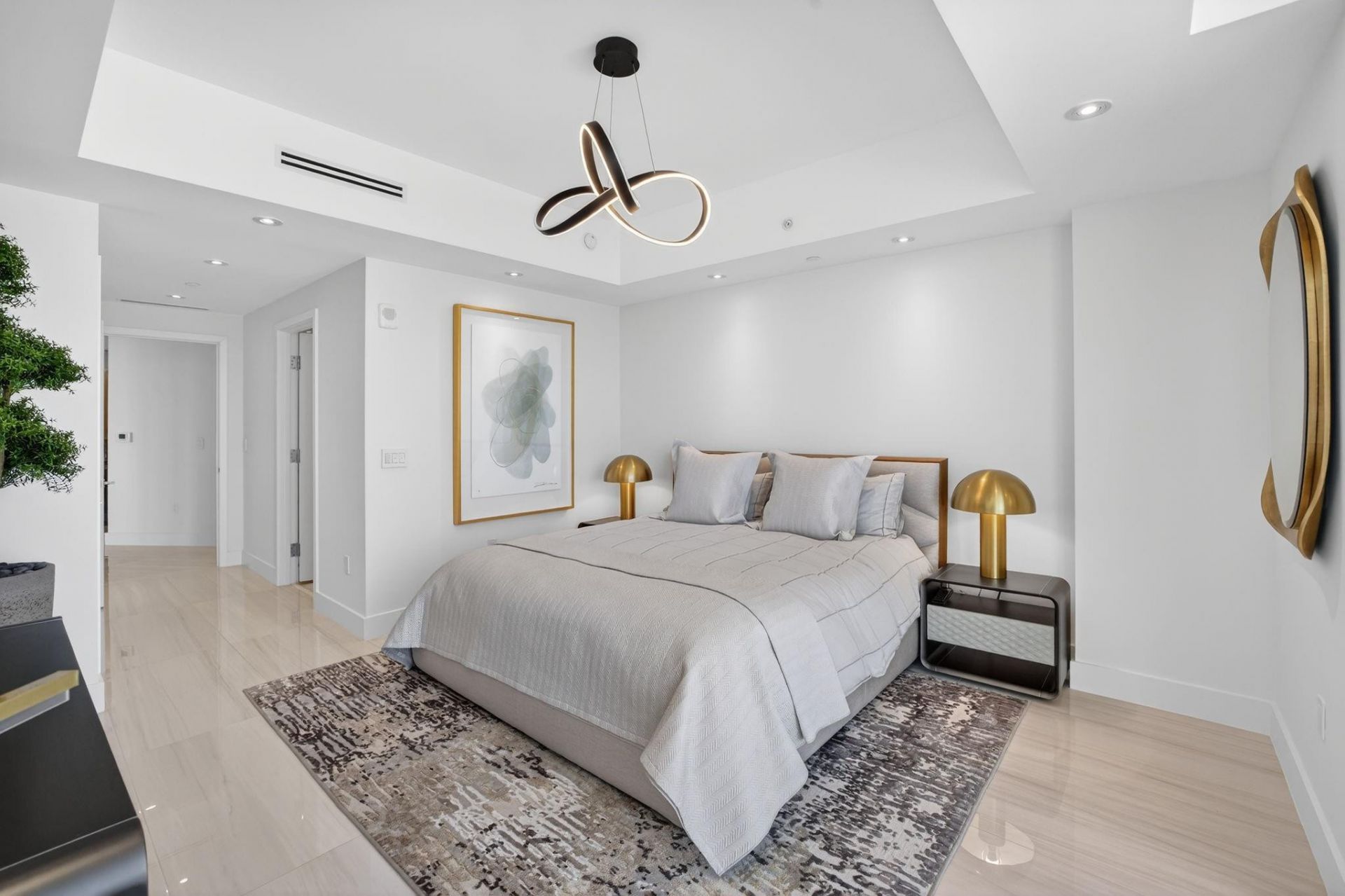 525 N Fort Lauderdale Beach Boulevard, Unit 901, Fort Lauderdale, FL 33304 Photo