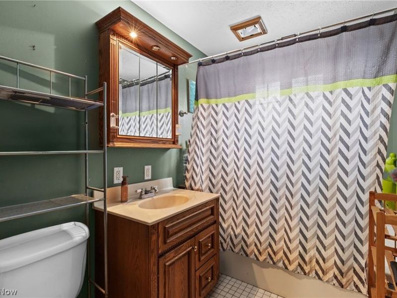 430 S Main Street, Bethesda, OH 43719 Photo 13