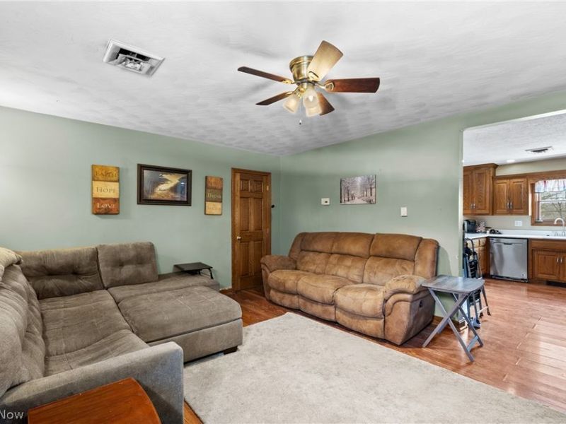 430 S Main Street, Bethesda, OH 43719 Photo 6