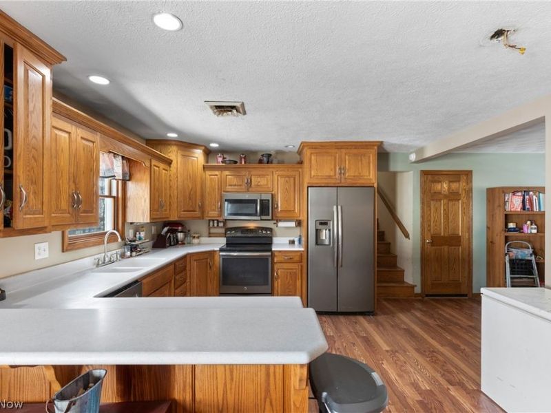 430 S Main Street, Bethesda, OH 43719 Photo 9