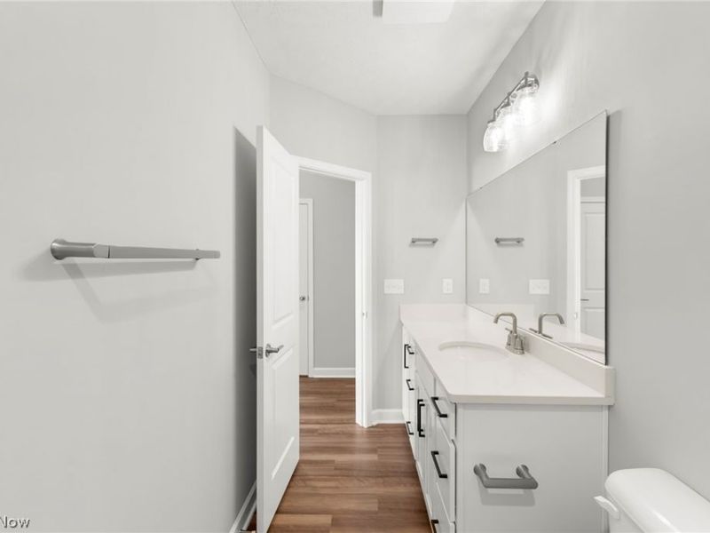 461 Harbor Lane, Lorain, OH 44052 Photo 19