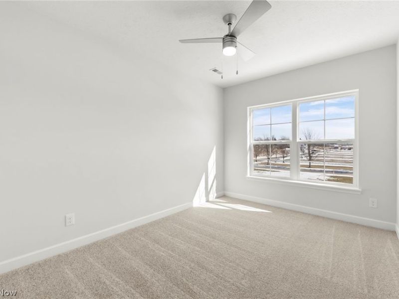 461 Harbor Lane, Lorain, OH 44052 Photo 21